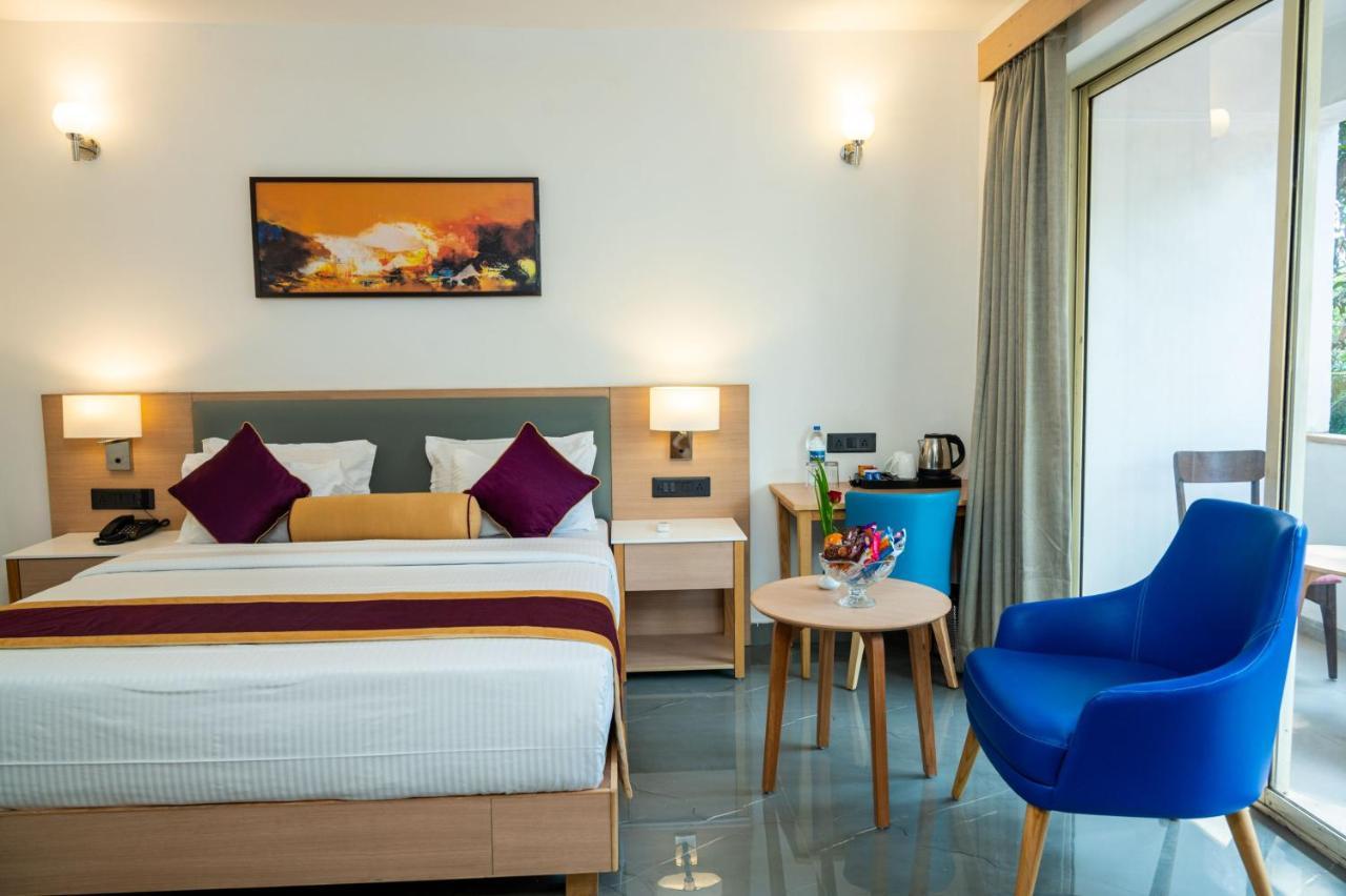 Hotel Meraden Opus , Anjuna Beach Goa Eksteriør billede