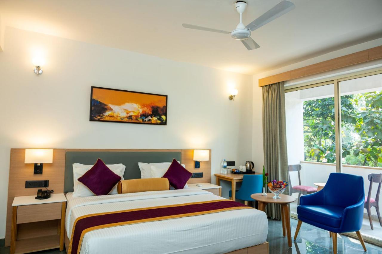 Hotel Meraden Opus , Anjuna Beach Goa Eksteriør billede