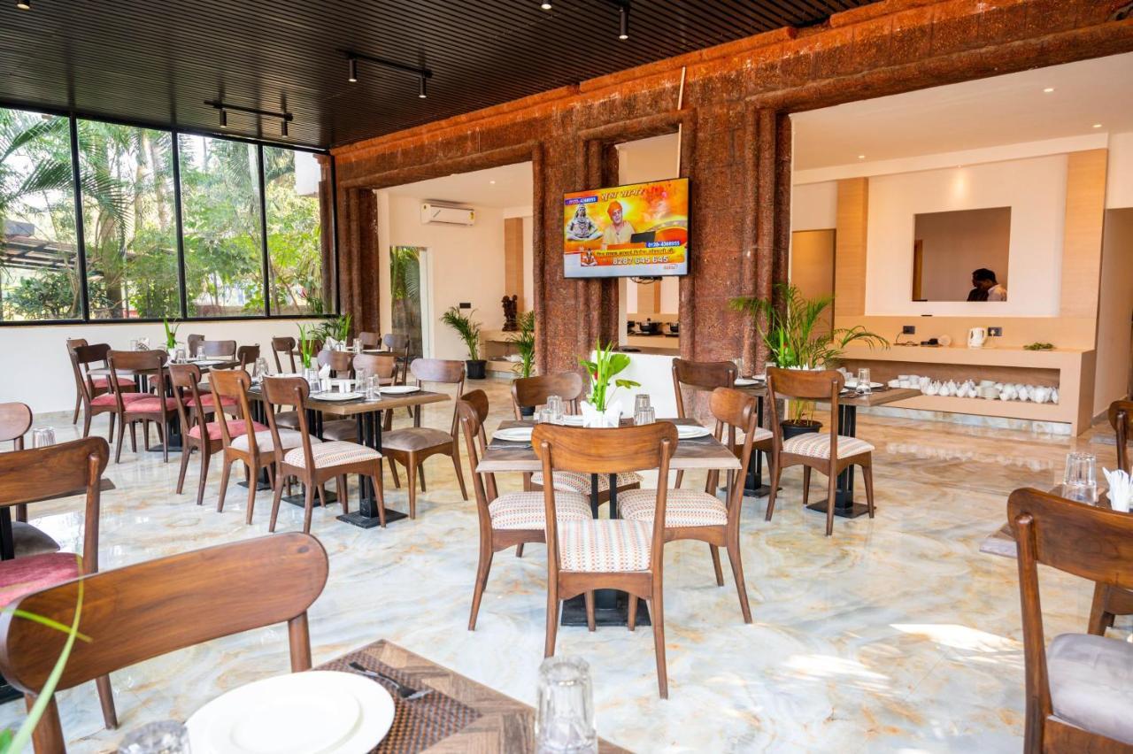 Hotel Meraden Opus , Anjuna Beach Goa Eksteriør billede