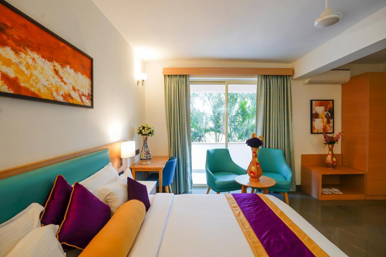 Hotel Meraden Opus , Anjuna Beach Goa Eksteriør billede