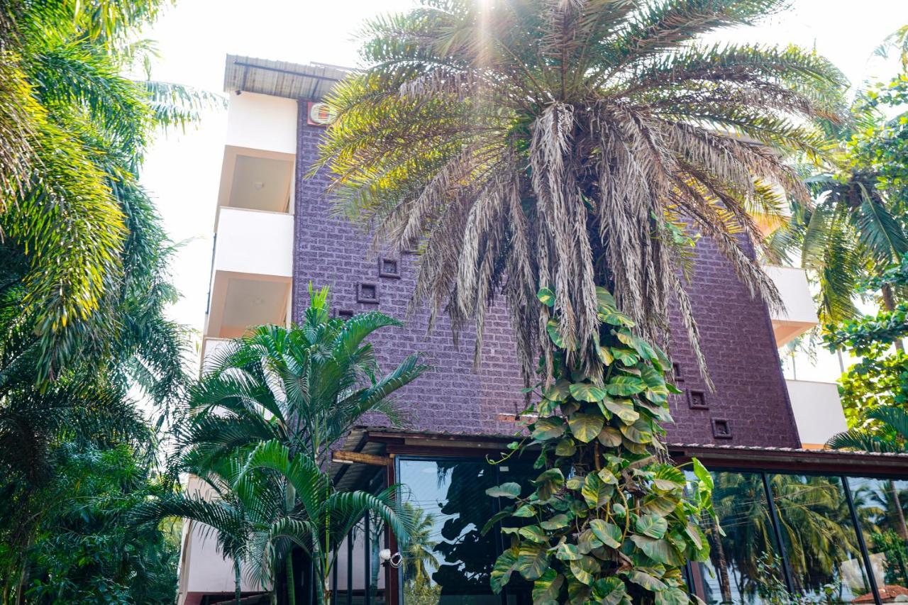Hotel Meraden Opus , Anjuna Beach Goa Eksteriør billede
