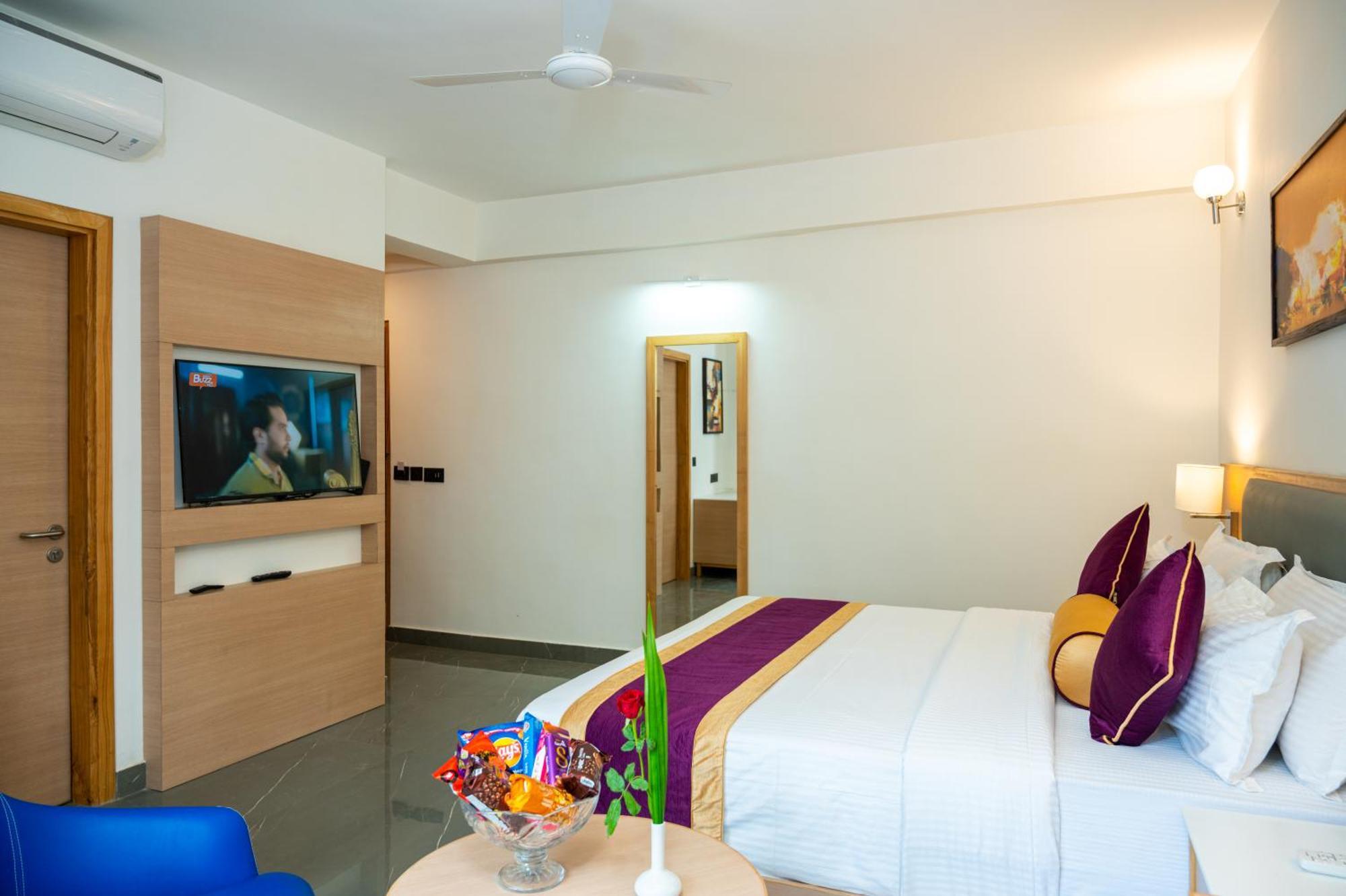 Hotel Meraden Opus , Anjuna Beach Goa Eksteriør billede